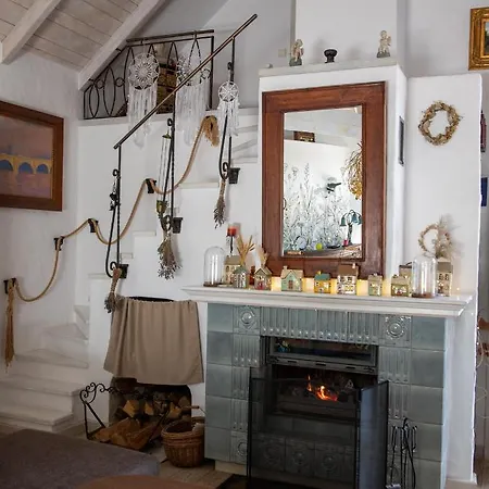 فيلة Warmia House